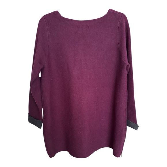 Nanette Lepore Plum Wool Sweater w Side Zippers and Navy Trimmed Sleeves Large - Picture 5 of 6
